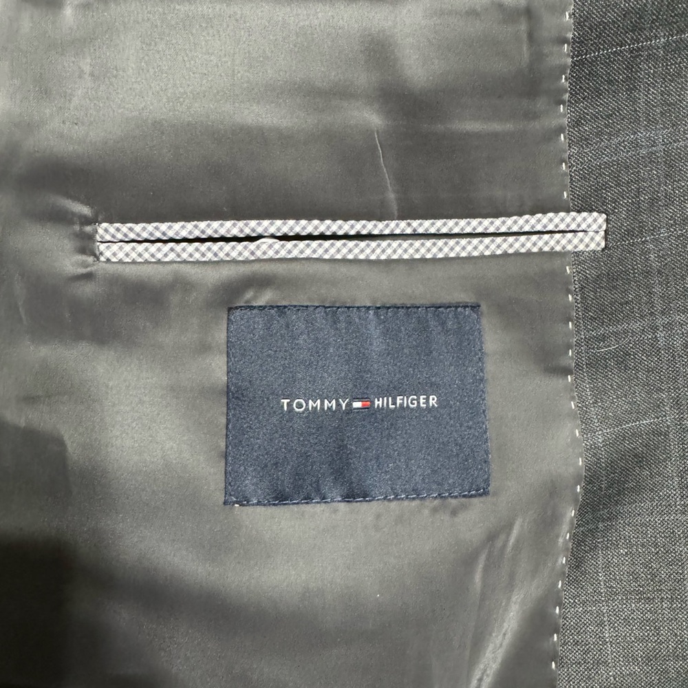 Tommy Hilfiger Gray Windowpane Suit Jacket - Picture 3 of 3